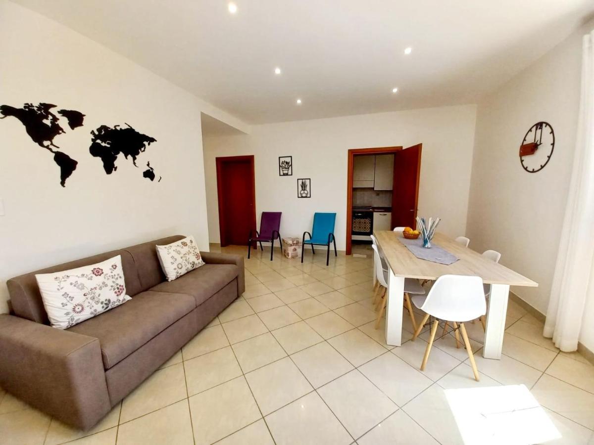 Summer Breeze Apartment - أفولا المظهر الخارجي الصورة
